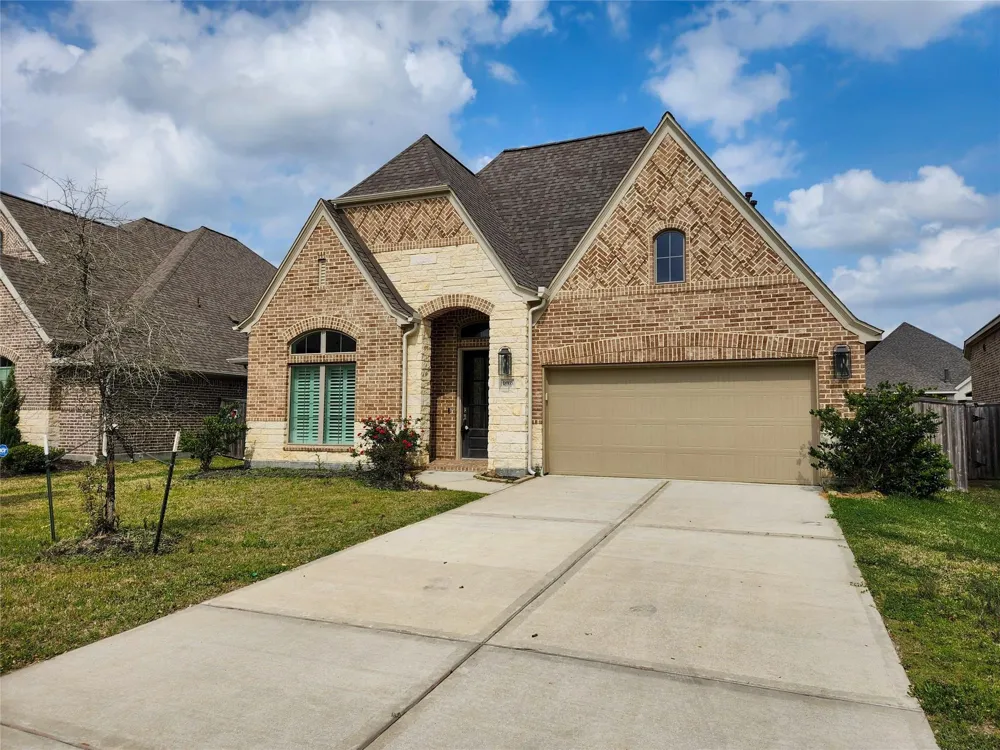18935 Rosewood Terrace Drive New Caney, TX 77357