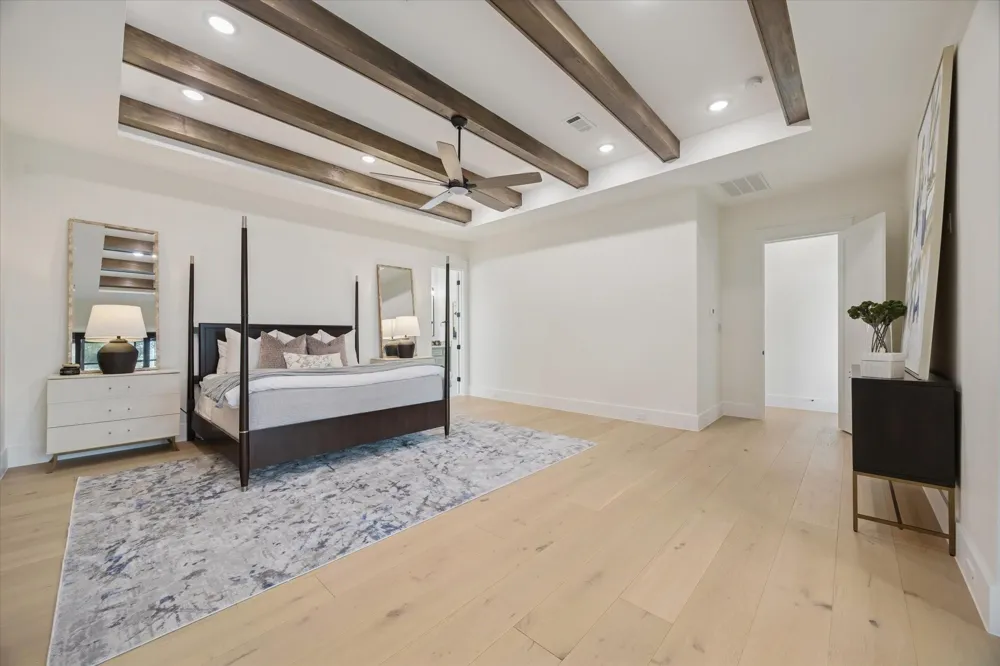 431 W 30th Street Houston, TX 77018