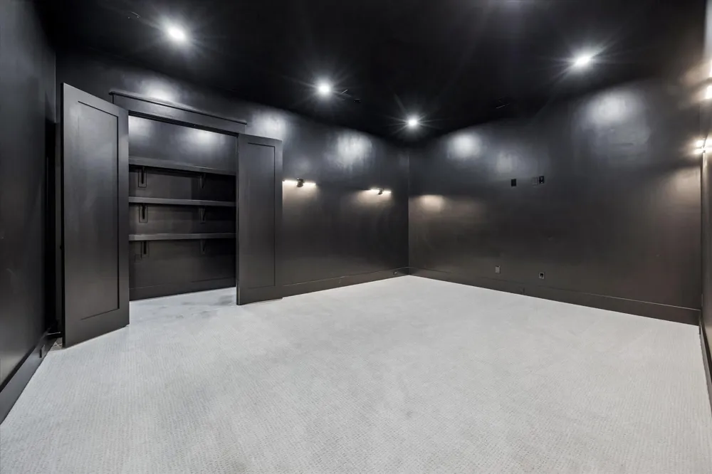 431 W 30th Street Houston, TX 77018