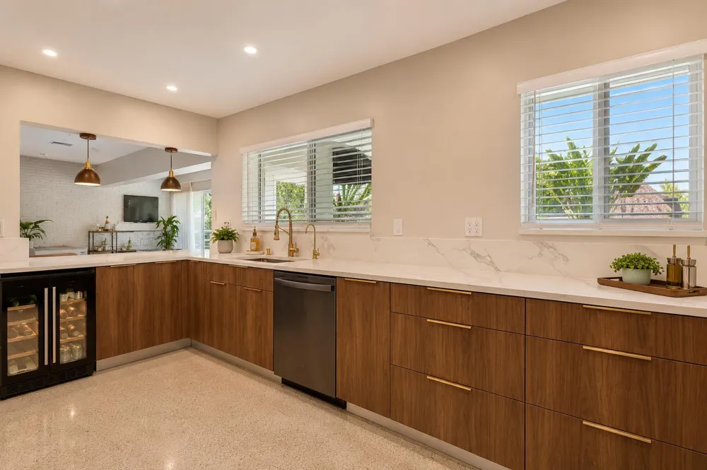 431 SE 5th Avenue Pompano Beach, FL 33060