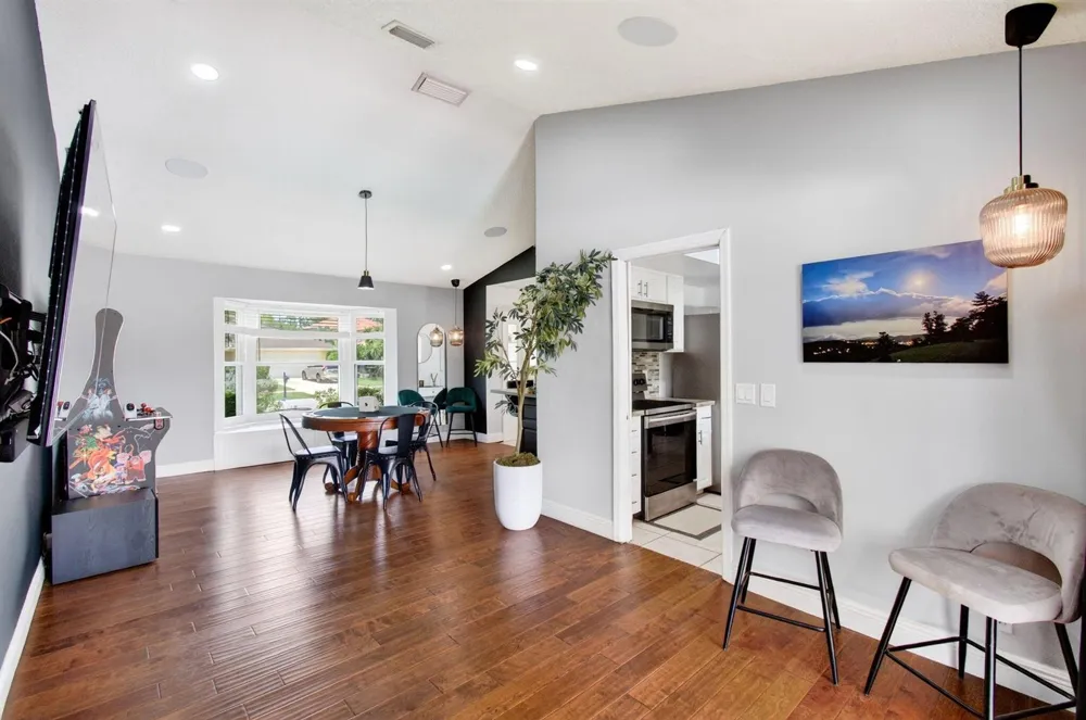 1630 Tamarack Way Wellington, FL 33414