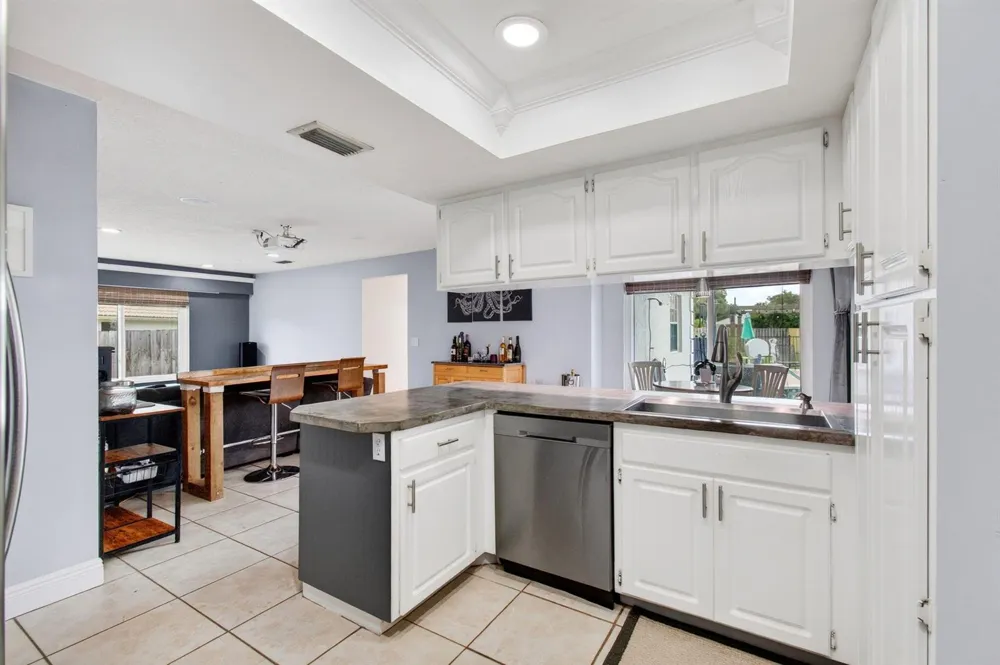 1630 Tamarack Way Wellington, FL 33414