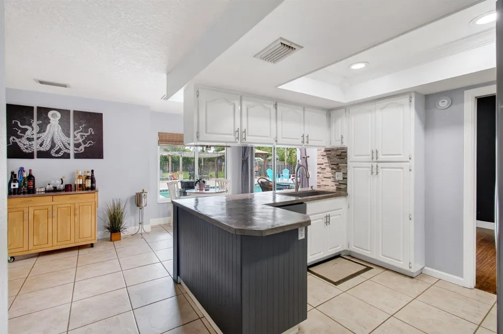 1630 Tamarack Way Wellington, FL 33414