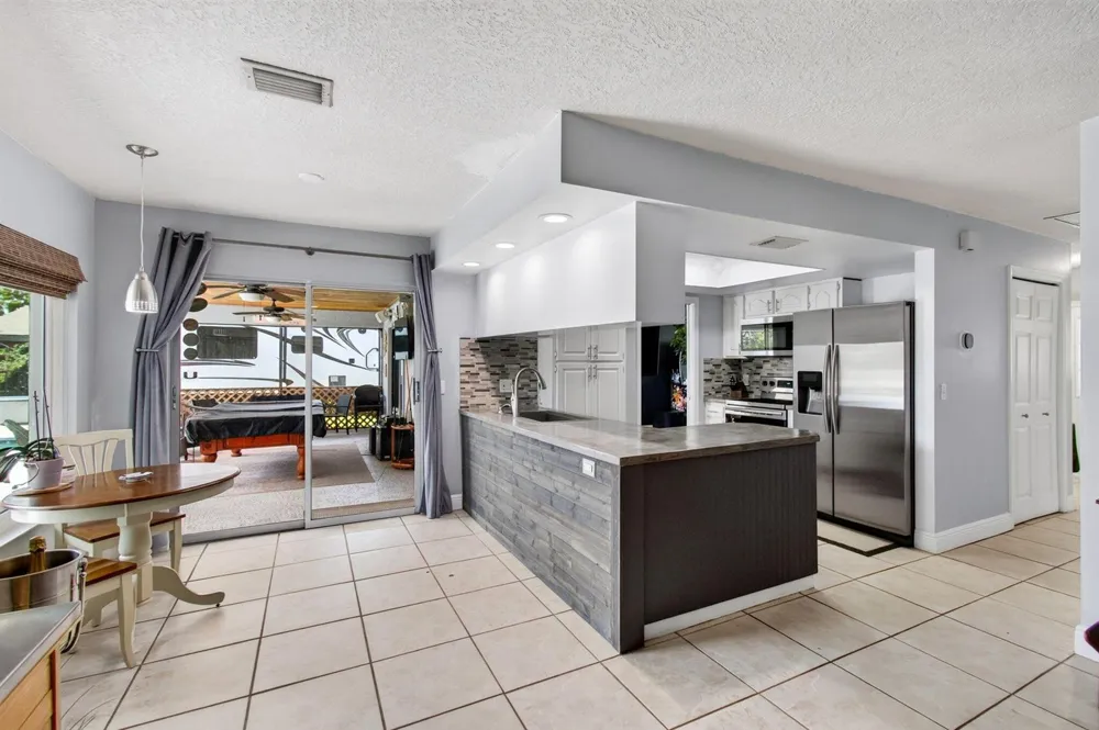 1630 Tamarack Way Wellington, FL 33414