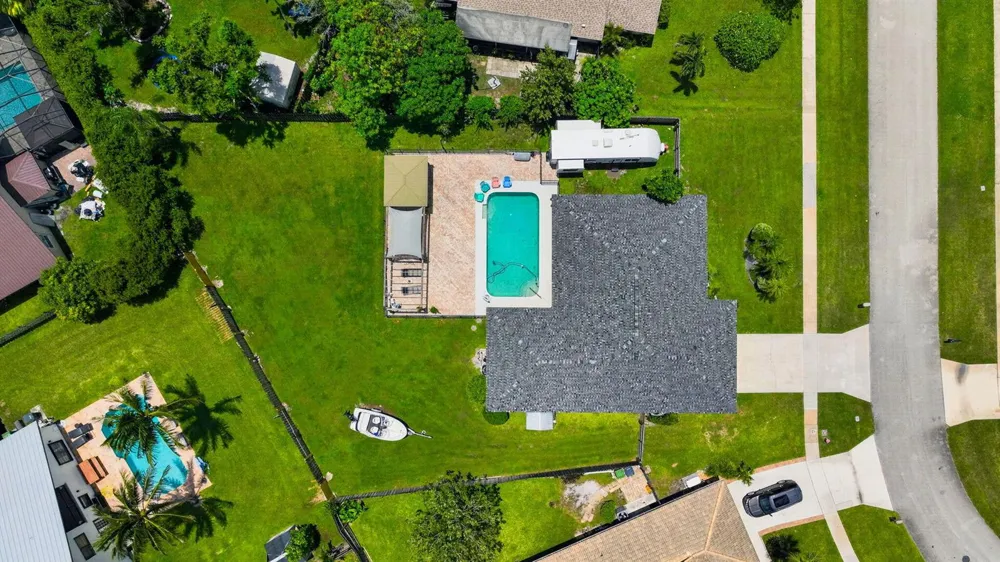 1630 Tamarack Way Wellington, FL 33414