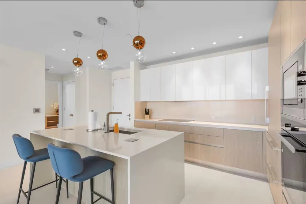 3100 OCEAN DRIVE #H-1401 Singer Island, FL 33404