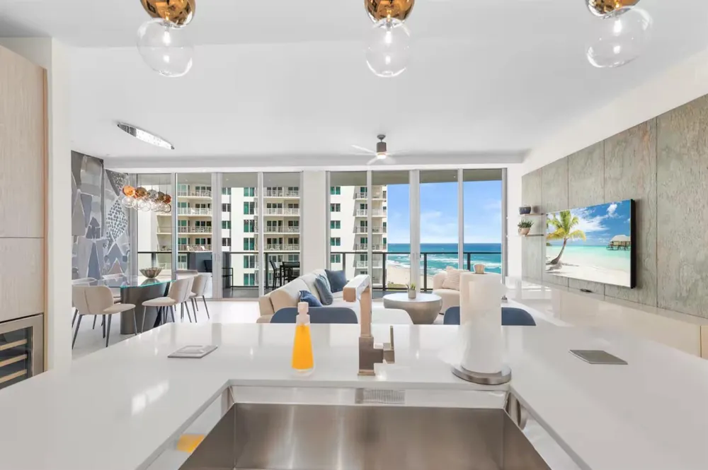 3100 OCEAN DRIVE #H-1401 Singer Island, FL 33404