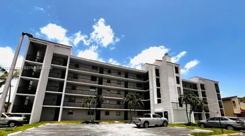 10145 NW 9th St Cir #7-505