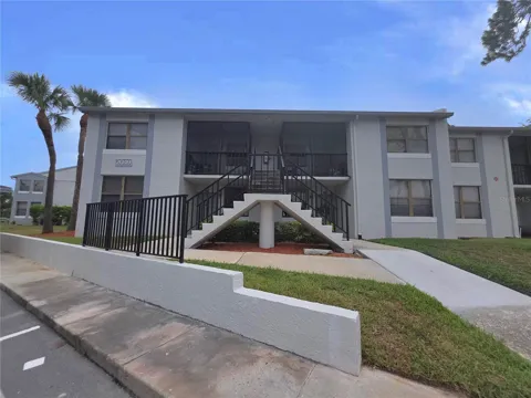 2049 SKIMMER COURT W #311