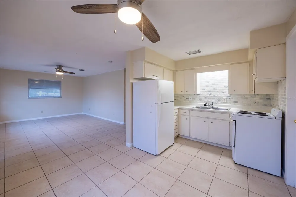 400 S METEOR AVENUE Clearwater, FL 33765