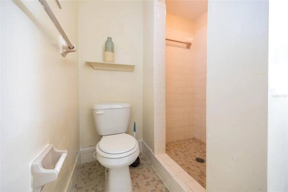 400 S METEOR AVENUE Clearwater, FL 33765