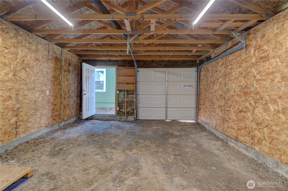 263 17th Avenue Longview, WA 98632