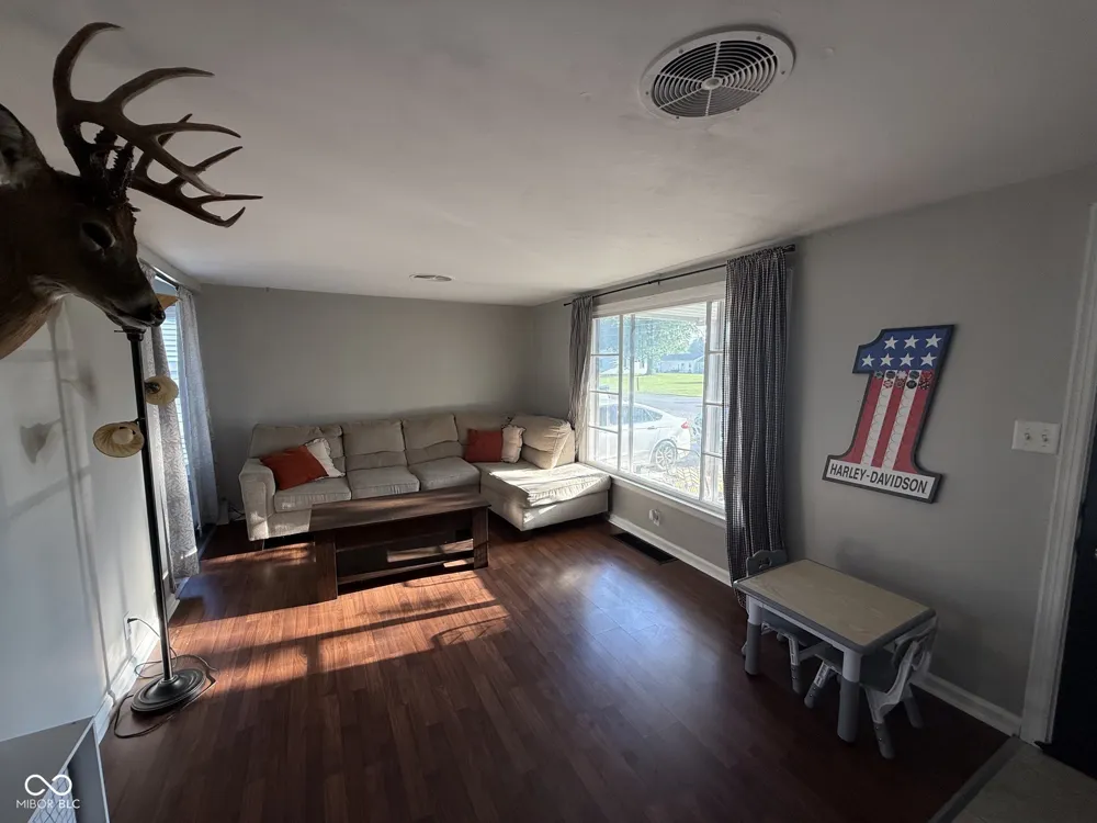 421 Union Street Hope, IN 47246