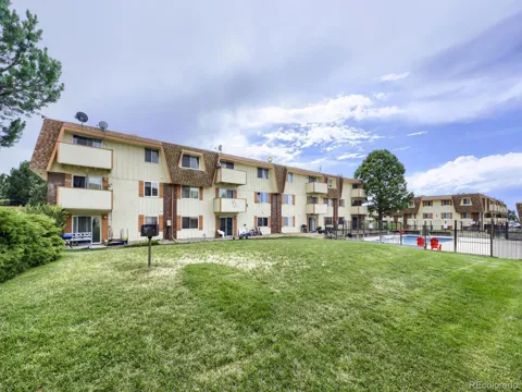 10211 Ura Lane #303