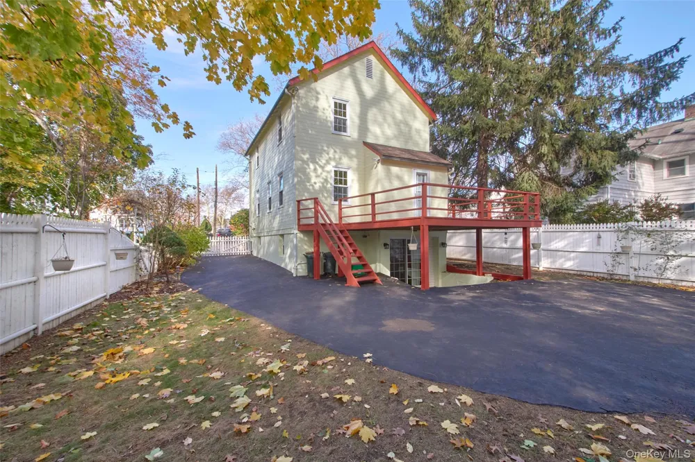 17 Haven Avenue Rye, NY 10580