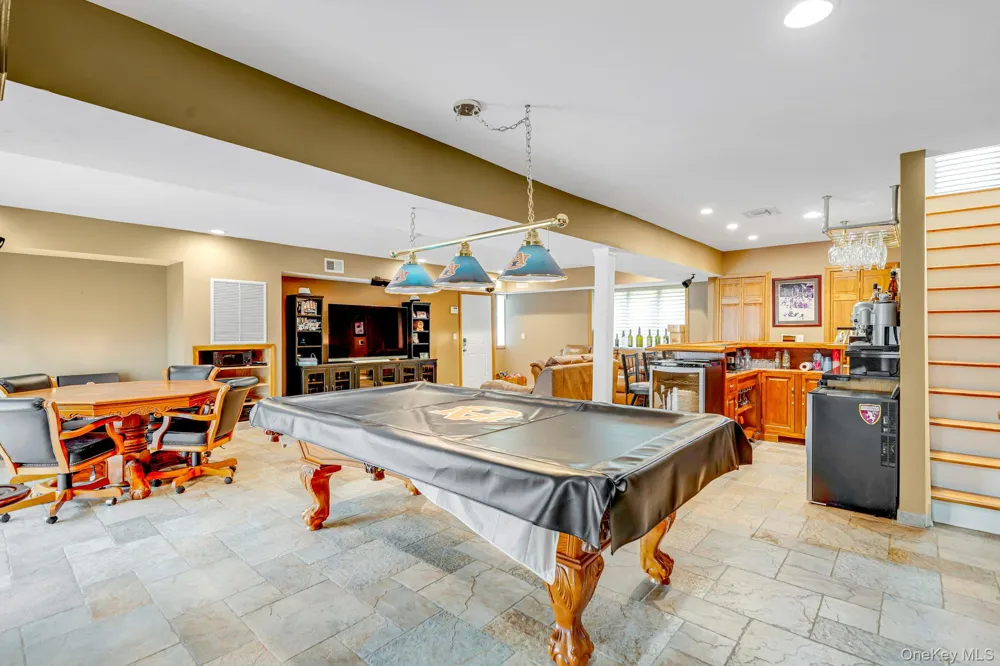 56 Old Homestead Road Port Jefferson, NY 11777