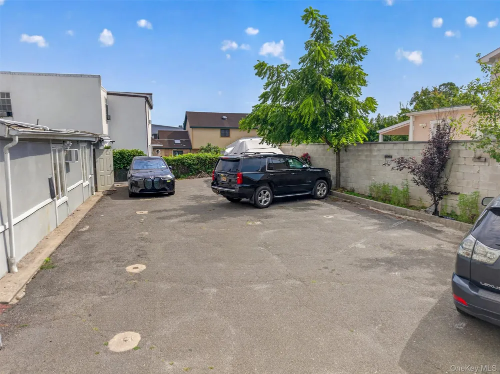 12-06 149th Street Whitestone, NY 11357