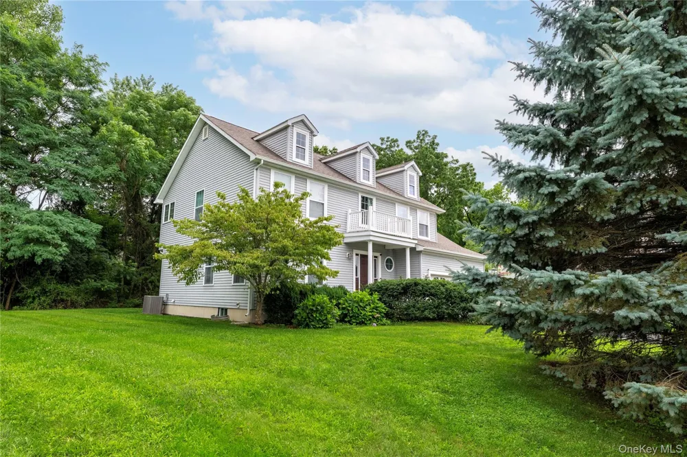 30 Victor Road Beacon, NY 12508