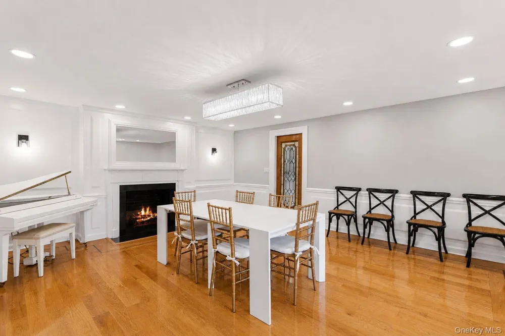 450 Oyster Bay Road Matinecock, NY 11560