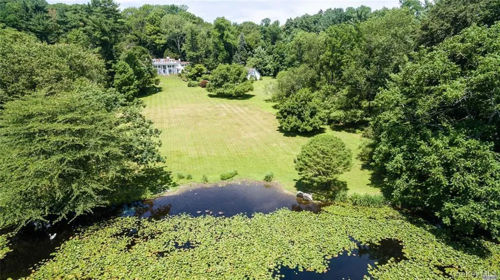 450 Oyster Bay Road Matinecock, NY 11560