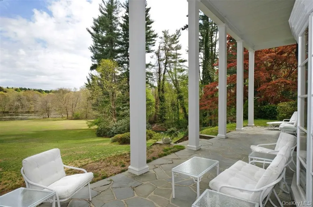 450 Oyster Bay Road Matinecock, NY 11560