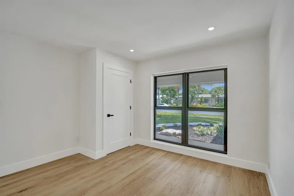 669 SW 3rd Street Boca Raton, FL 33486