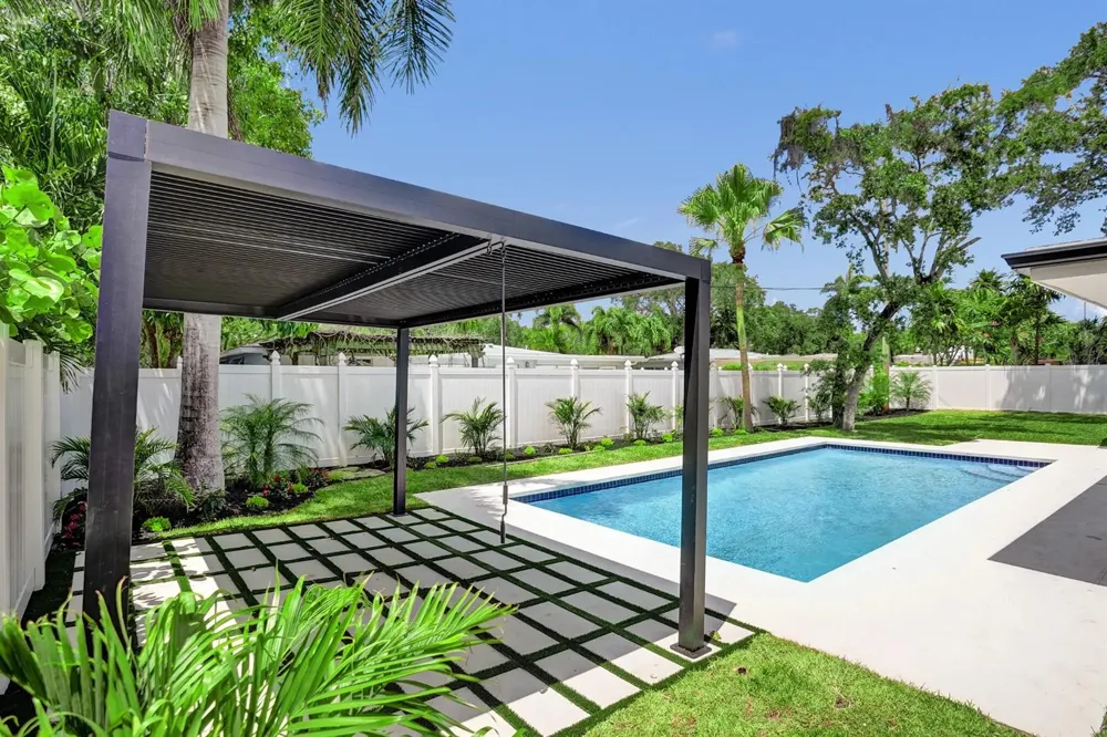 669 SW 3rd Street Boca Raton, FL 33486