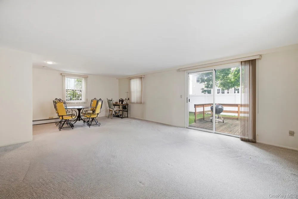 1706 Washington Drive Merrick, NY 11566