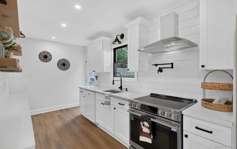 32 Horton Drive South Huntington, NY 11746