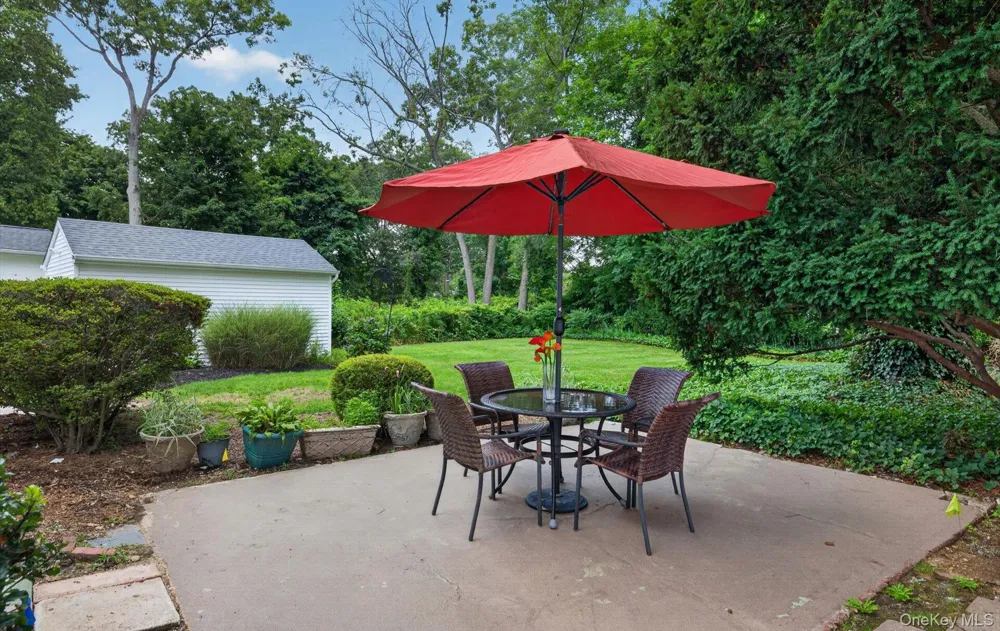 32 Horton Drive South Huntington, NY 11746