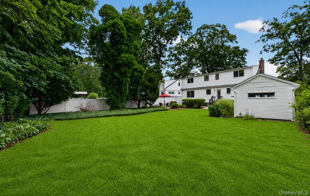 32 Horton Drive South Huntington, NY 11746