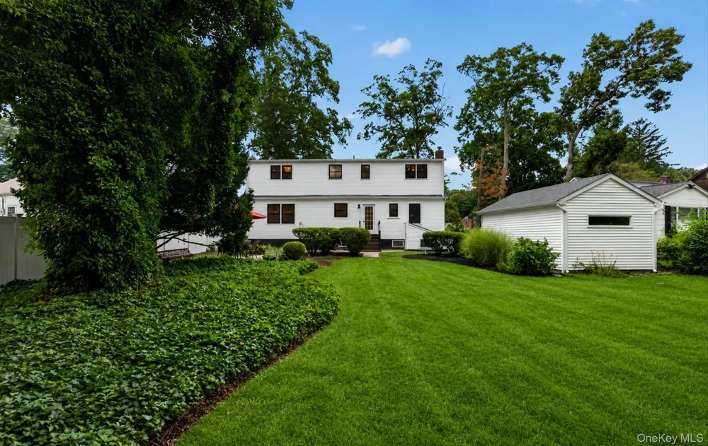 32 Horton Drive South Huntington, NY 11746