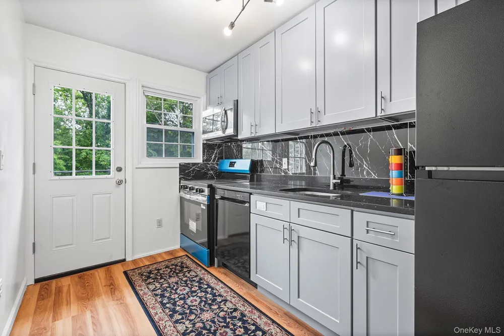 5 Wildwood Drive #16D Wappingers Falls, NY 12590