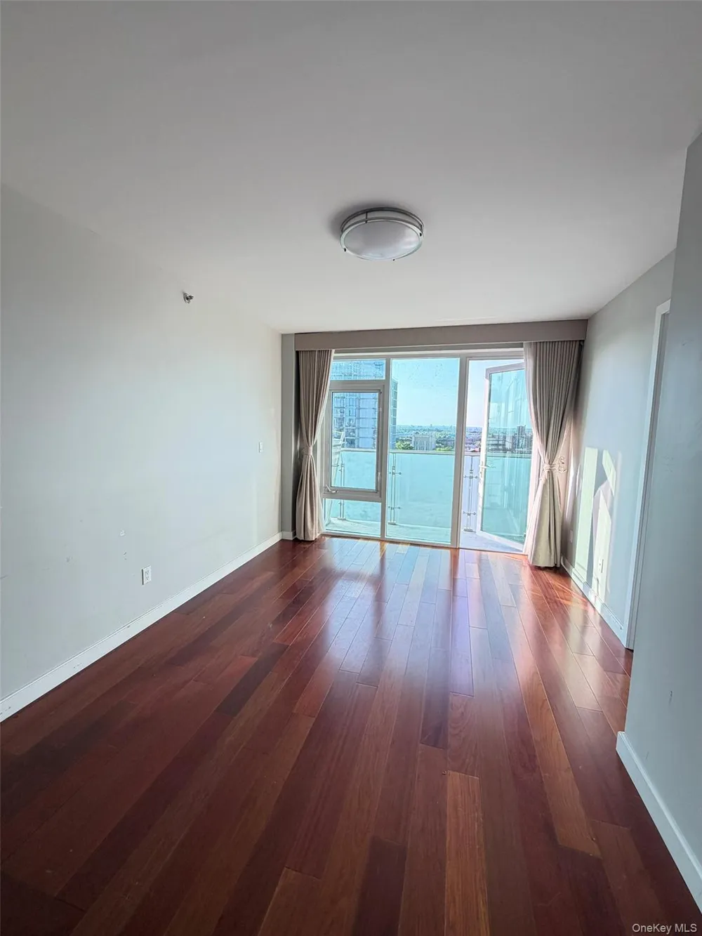 14238 37th Avenue #11A Flushing, NY 11354