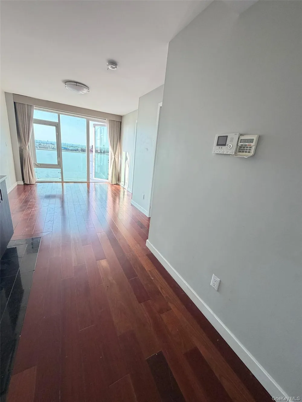 14238 37th Avenue #11A Flushing, NY 11354
