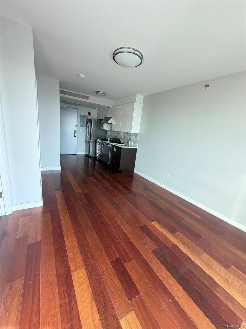14238 37th Avenue #11A Flushing, NY 11354