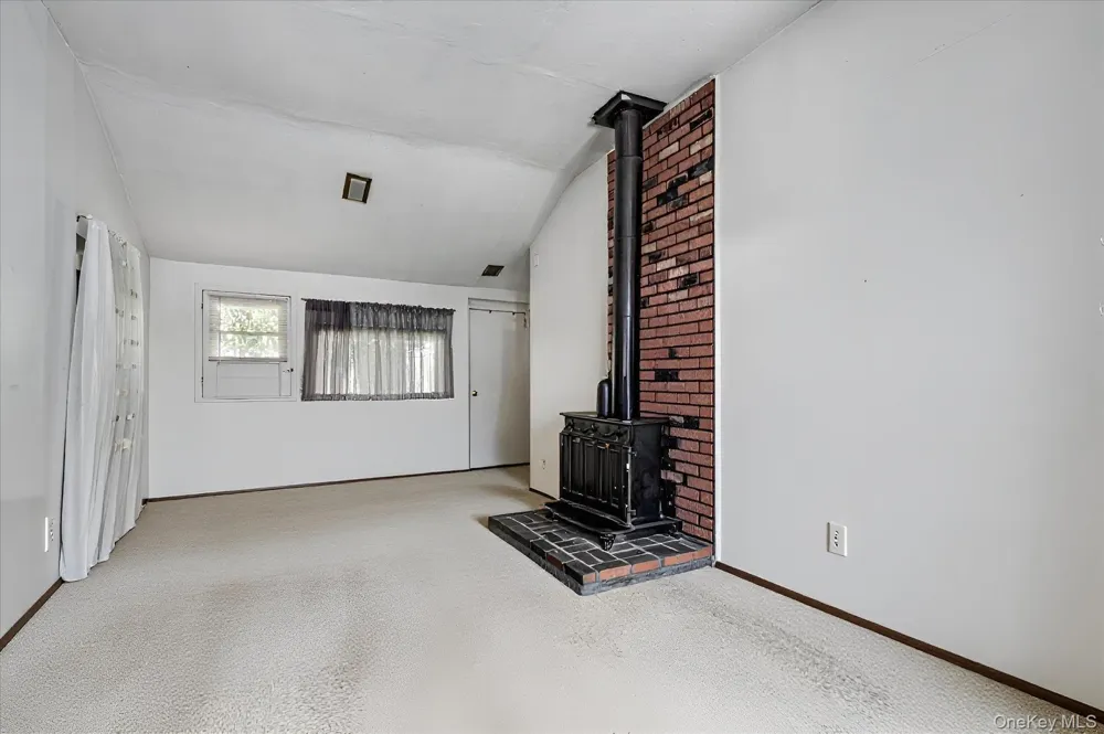 307 Old Country Road Melville, NY 11747