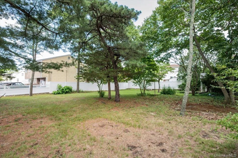 307 Old Country Road Melville, NY 11747