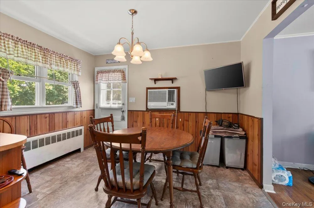 101 Lake Avenue Saint James, NY 11780
