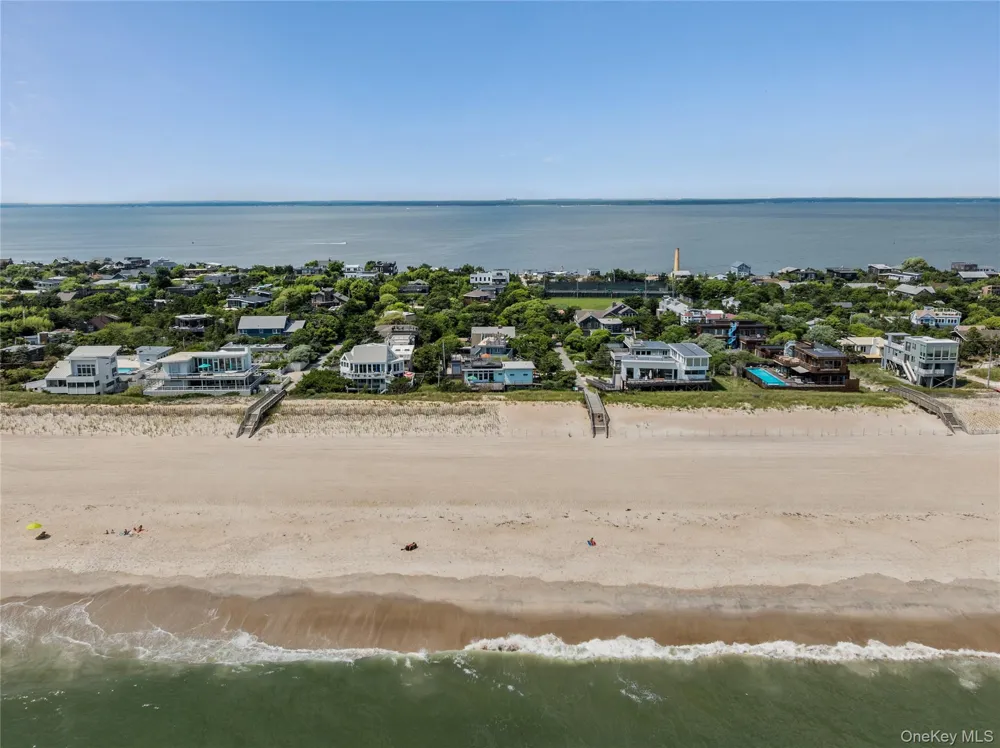 59 Laurel Avenue Seaview, NY 11770
