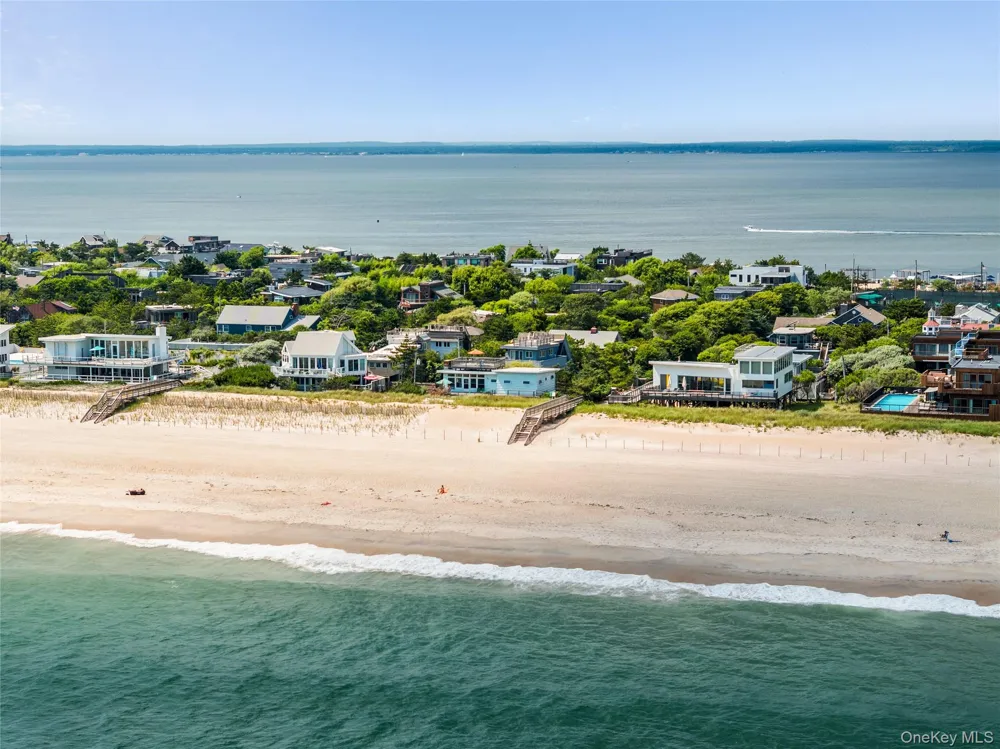 59 Laurel Avenue Seaview, NY 11770