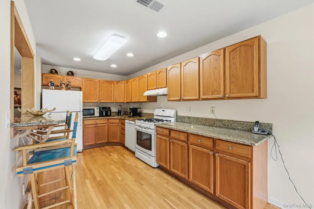 165 Underhill Lane Peekskill, NY 10566