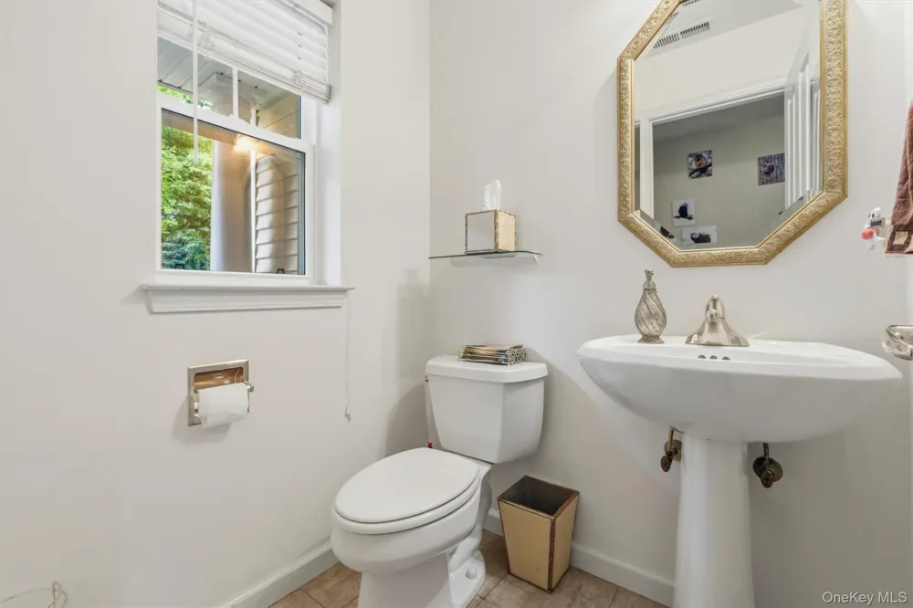 165 Underhill Lane Peekskill, NY 10566