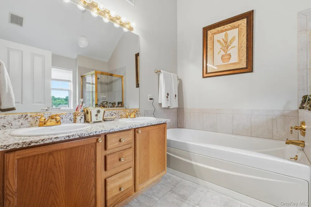 165 Underhill Lane Peekskill, NY 10566