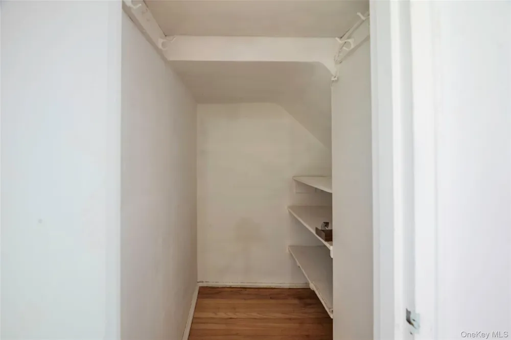 226-06 Manor Road #7-3 Queens Village, NY 11427