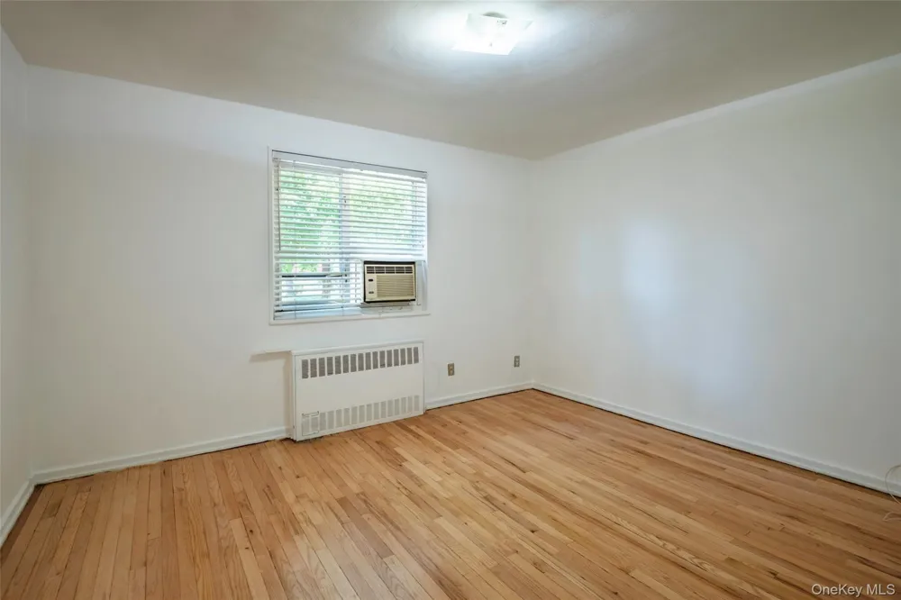 226-06 Manor Road #7-3 Queens Village, NY 11427