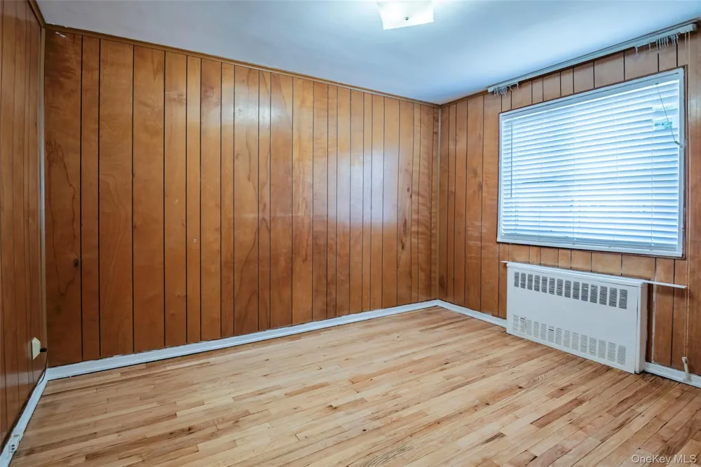 226-06 Manor Road #7-3 Queens Village, NY 11427