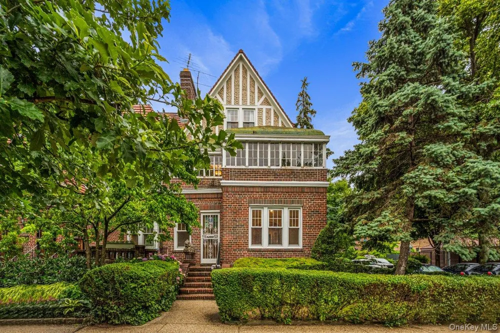 102-02 Ascan Avenue Forest Hills, NY 11375