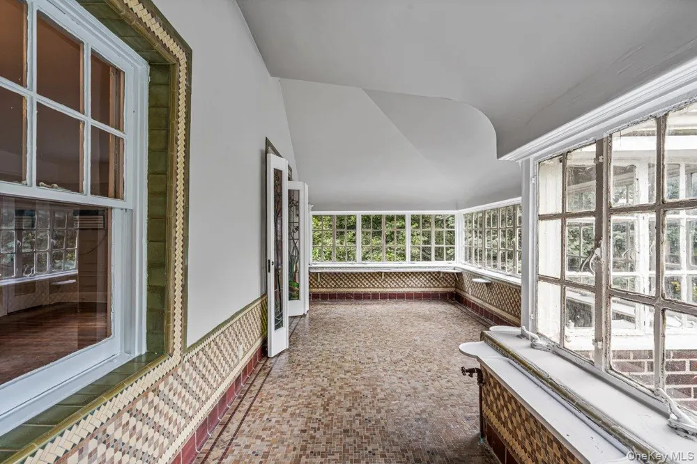 102-02 Ascan Avenue Forest Hills, NY 11375