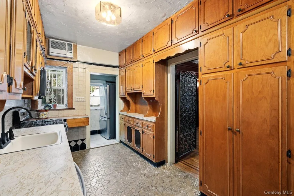 102-02 Ascan Avenue Forest Hills, NY 11375